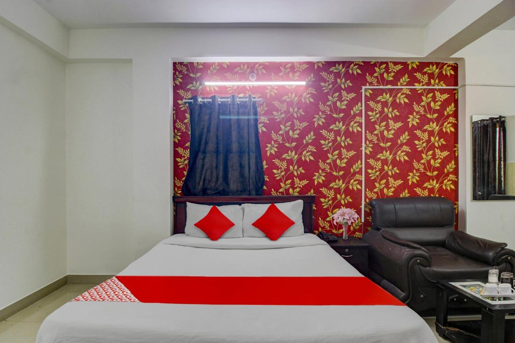 Hotel O Stay U Like Hotel'S Hyderabad Exterior foto